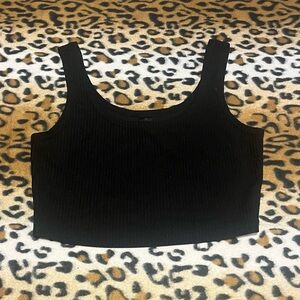 SHEIN Black Ribbed Crop Top